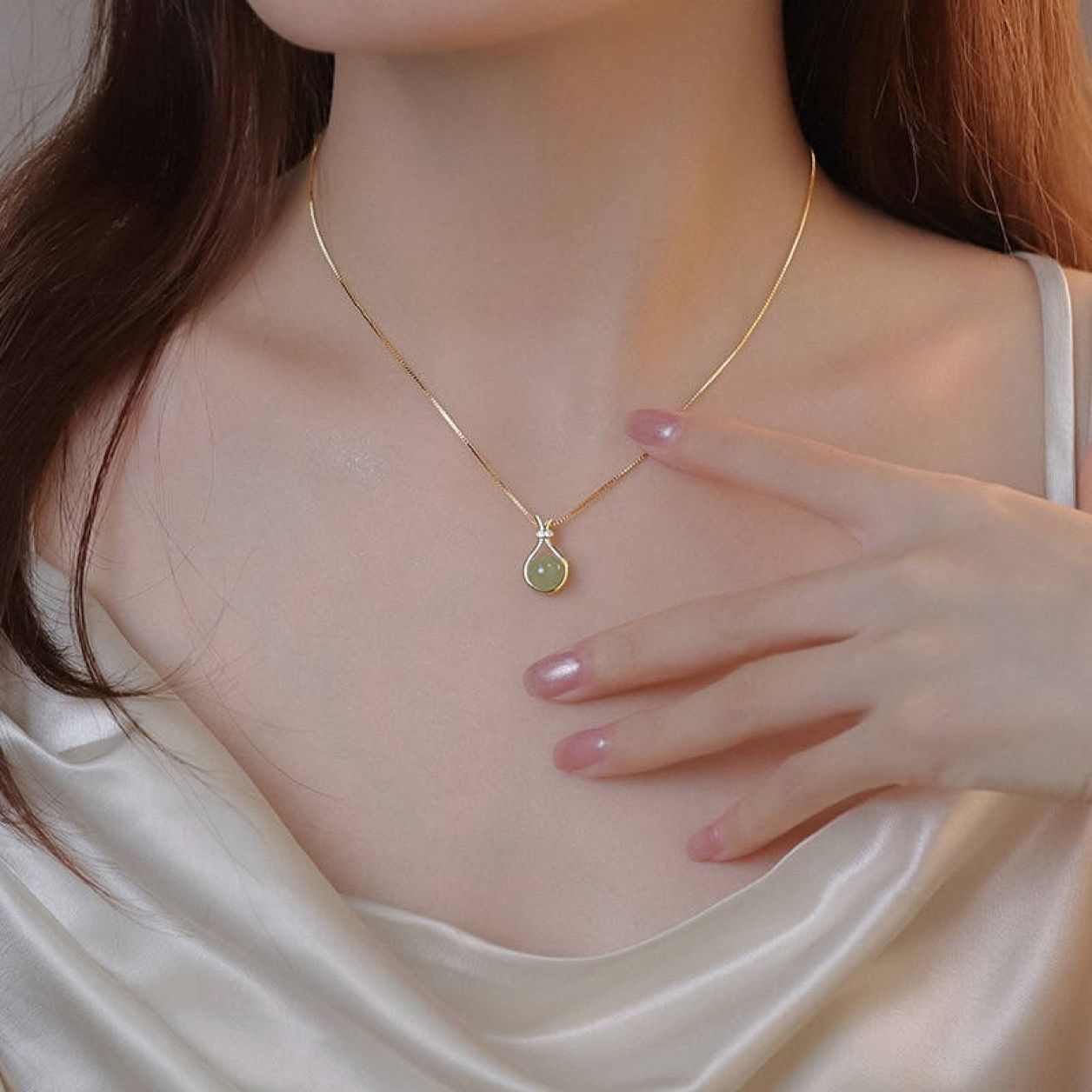 Stainless Steel Fashion light green jade Pendant Necklaces For Women